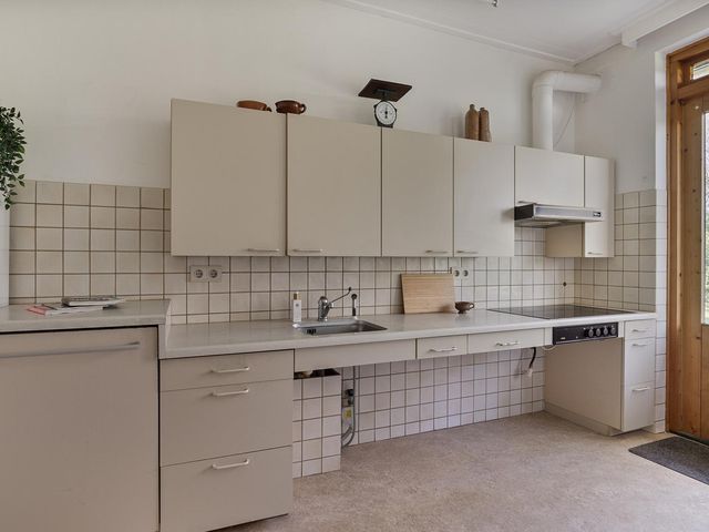 Reaumurstraat 1, Terneuzen