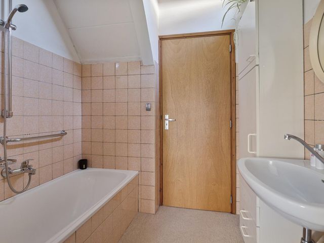 Reaumurstraat 1, Terneuzen