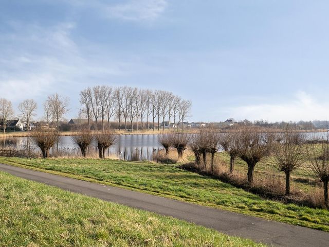 Reaumurstraat 1, Terneuzen
