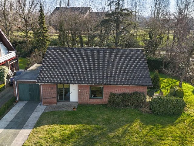 Reaumurstraat 1, Terneuzen