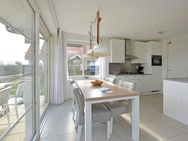 Zeedijk 24 586, Nieuwvliet