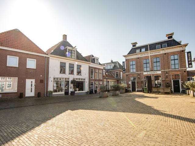 Plein 5, Makkum