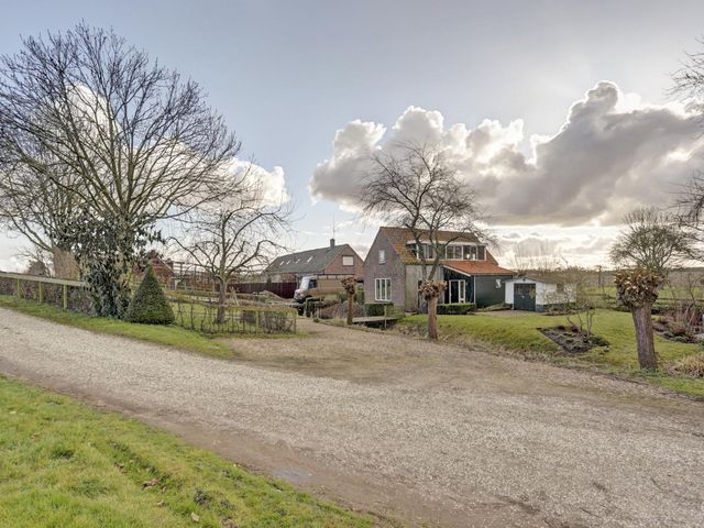 Stougjesdijk 39, Westmaas