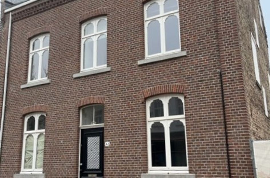 Bovenste straat 46
