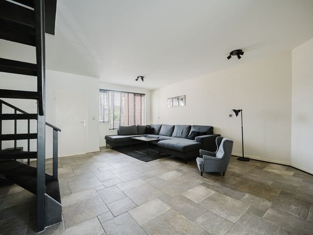 Slakkenveen 124, Spijkenisse