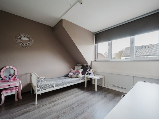 Slakkenveen 124, Spijkenisse