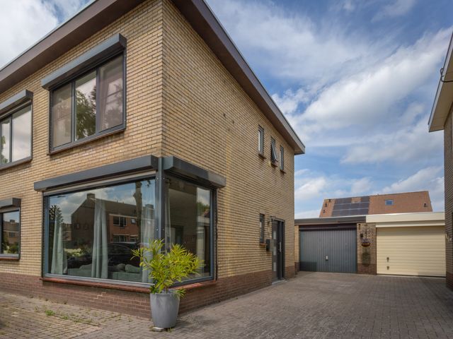 Castiliestraat 33, Philippine