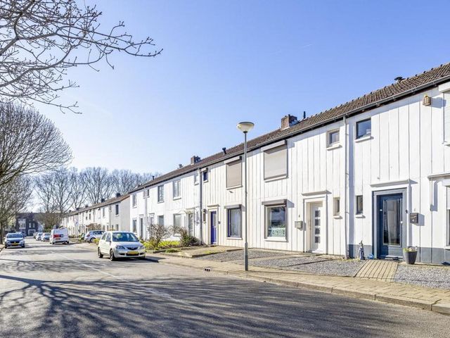 Dr. Ariensstraat 4, Geleen