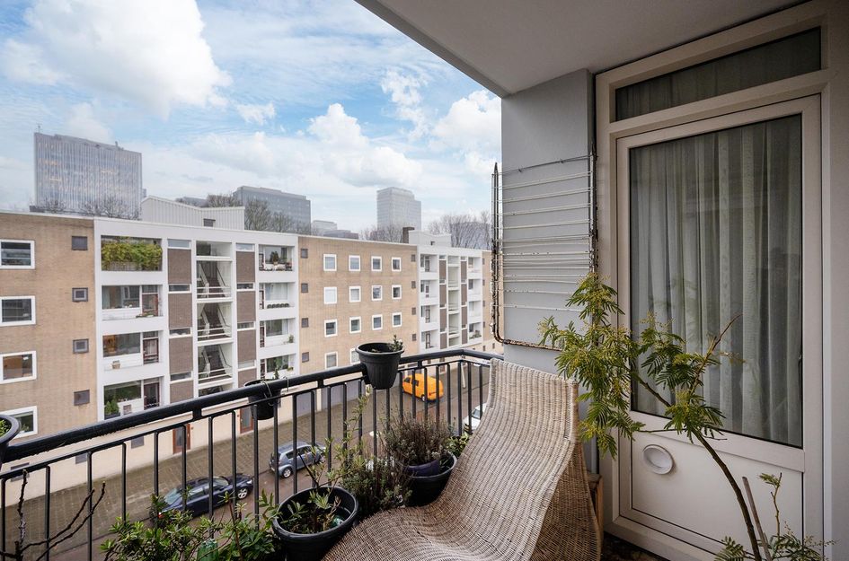 Catharina van Rennesstraat 1 3