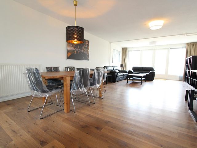Troubadour 74, Amstelveen