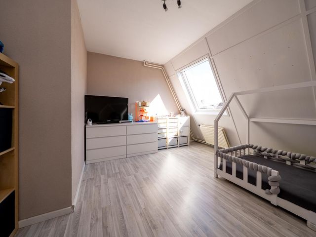 Zwijnsbergenweg 90, Rotterdam