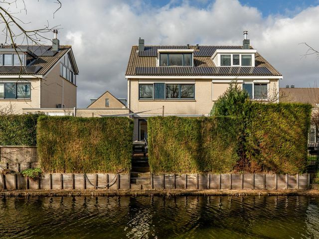 Koraallaan 4, Barendrecht