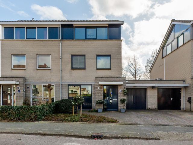 Koraallaan 4, Barendrecht