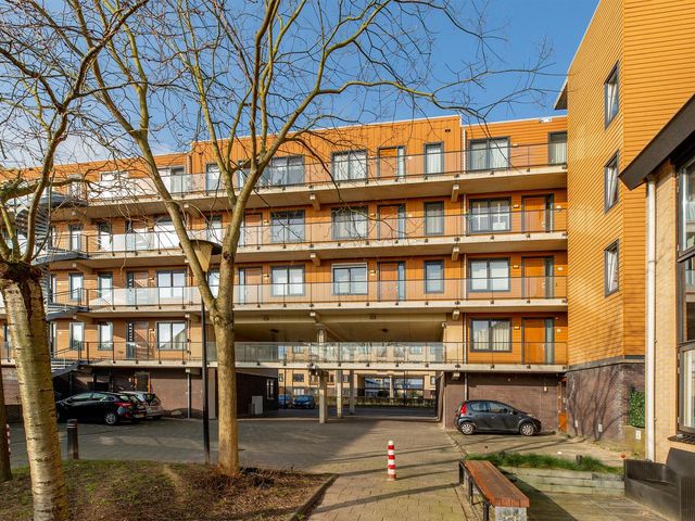 Avenue Carre 36, Barendrecht