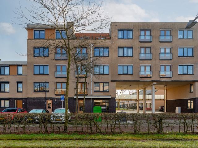 Avenue Carre 36, Barendrecht