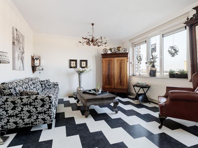 Avenue Carre 36, Barendrecht