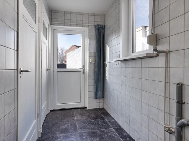 Hulsterloostraat 84, Nieuw Namen