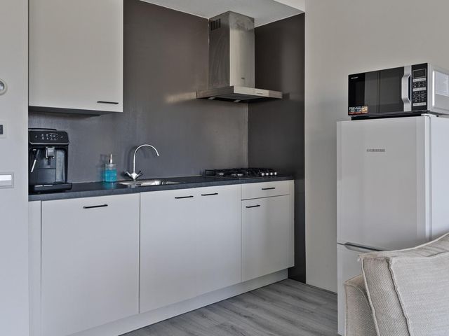 Zandsteen 65, Hoorn