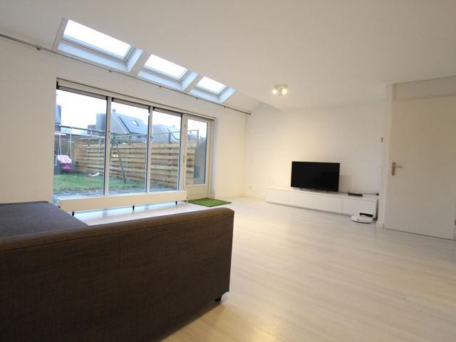Rie Cramerplantsoen 35, Hoofddorp