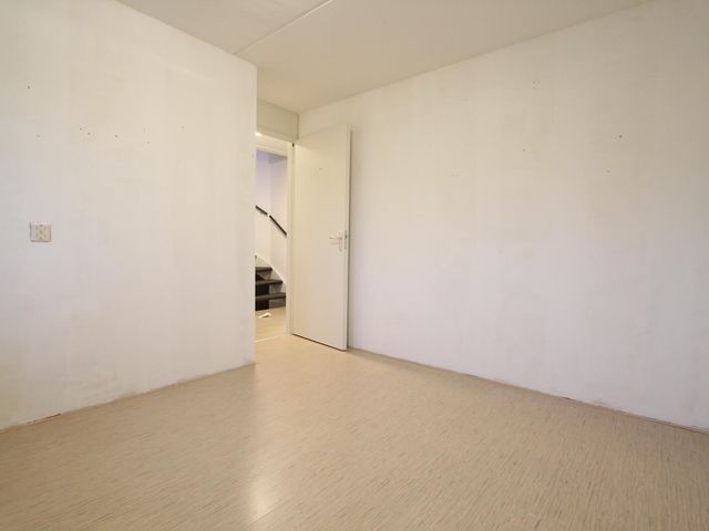 Rie Cramerplantsoen 35, Hoofddorp