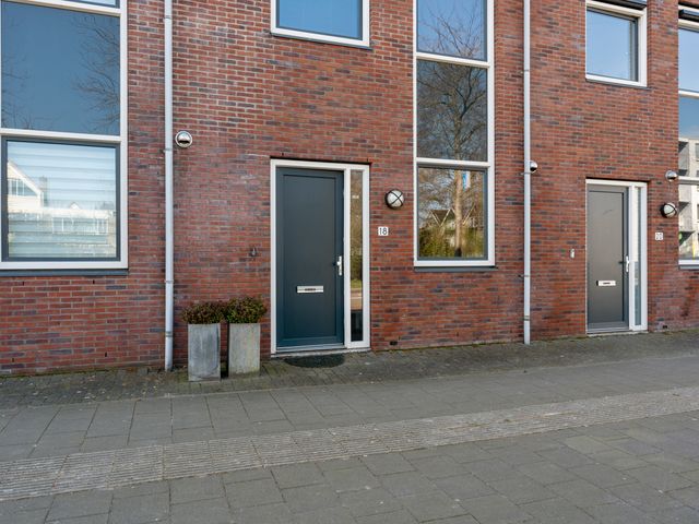 Rijnstraat 18, Alblasserdam