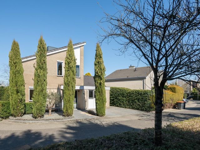 Dolfijnpark 10, Ridderkerk