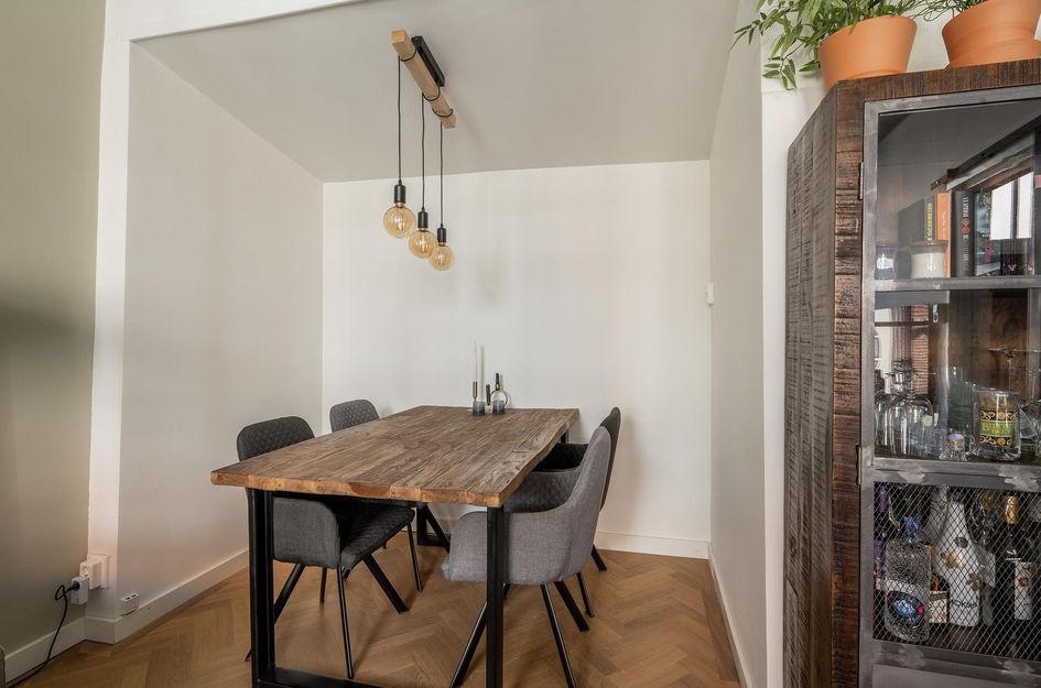 Hoogstraat 42