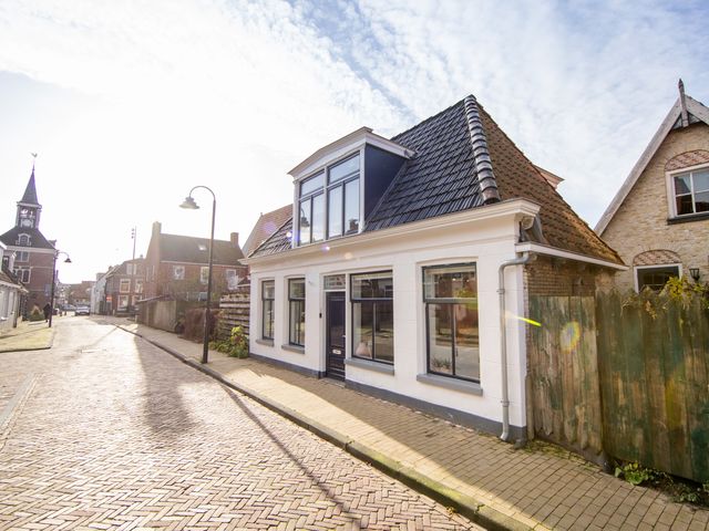 Bleekstraat 1, Makkum