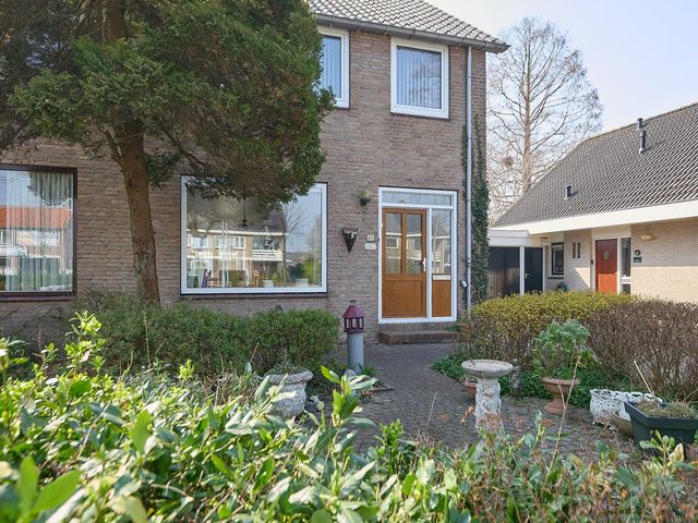 Schoolstraat 45, Nieuw-Vennep