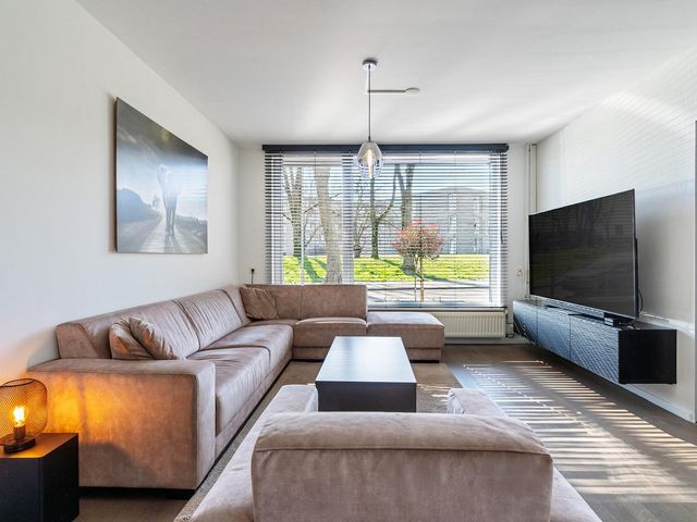Beneluxlaan 8, Geleen