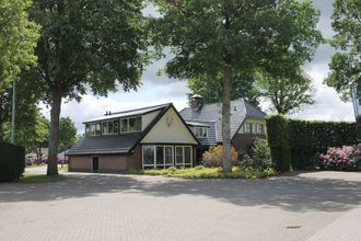 free-sector-houses for rent on Laarweg 15 3