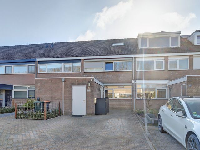 Roskam 24, Beuningen