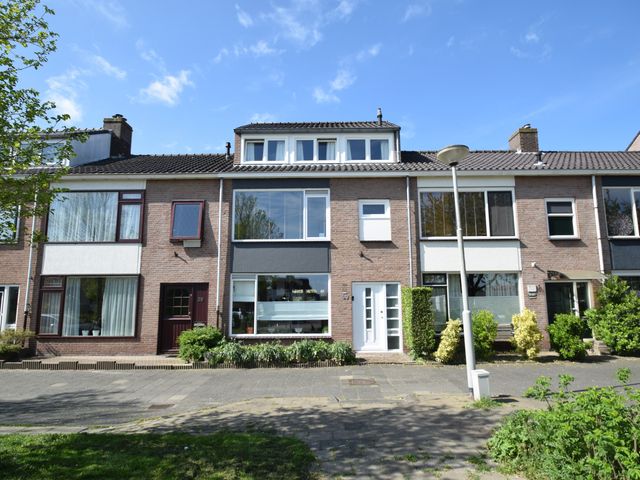 Oostertuinen 30, Beverwijk