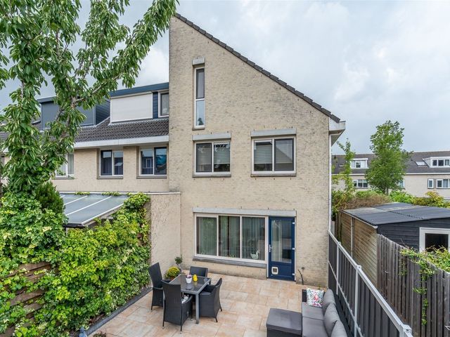 Bertus Aafjeslaan 1, Amstelveen