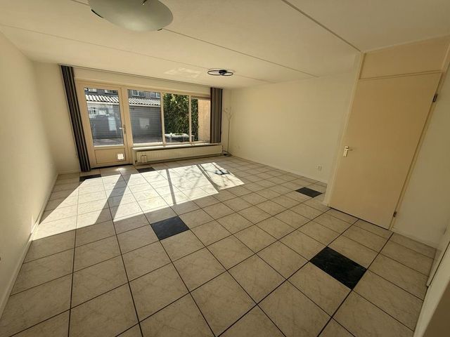 Bertus Aafjeslaan 1, Amstelveen