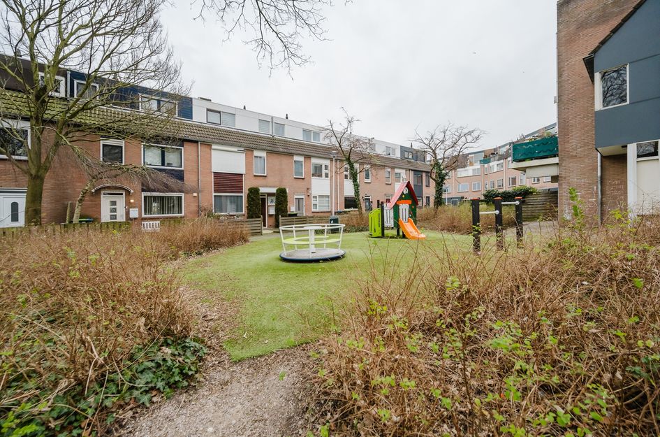 Karwijdreef 8