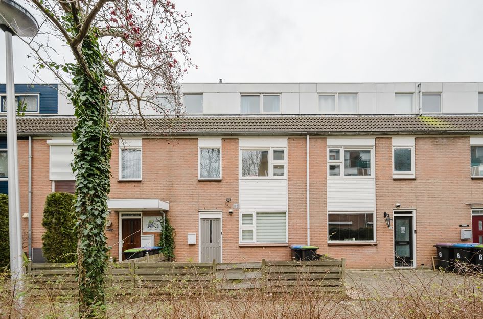 Karwijdreef 8