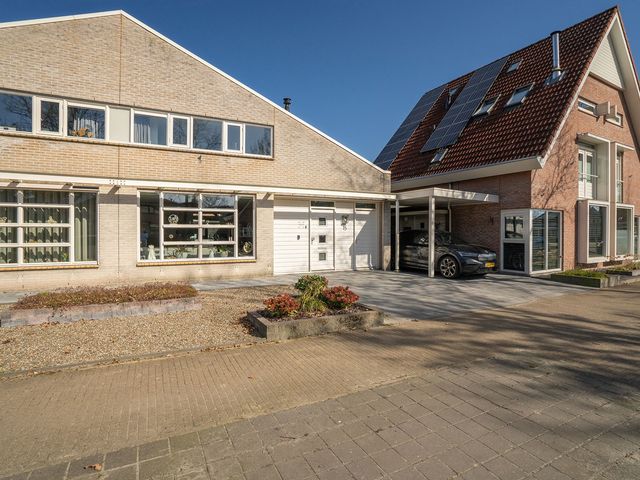 Moerasspirealaan 15, Enschede
