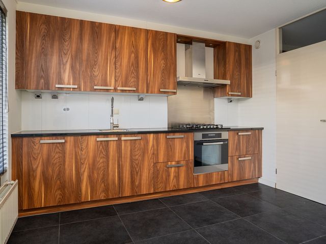 Helenastraat 36, Enschede