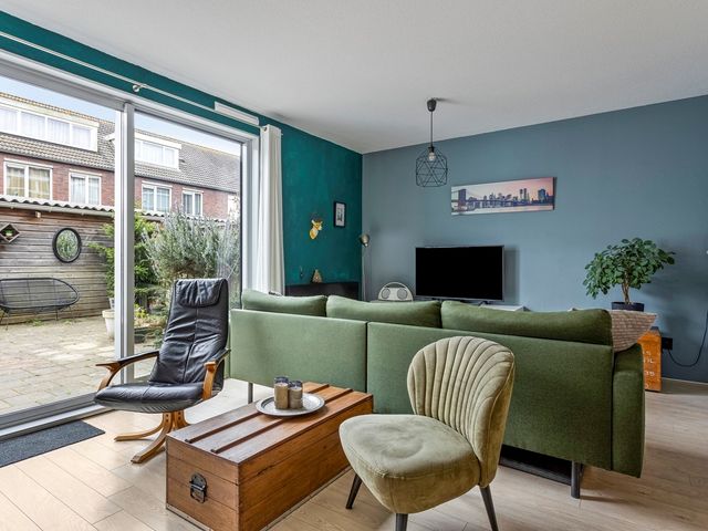 Ethekwini 25, Amsterdam