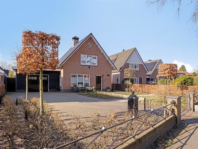 Kon Wilhelminaweg 82, Amerongen