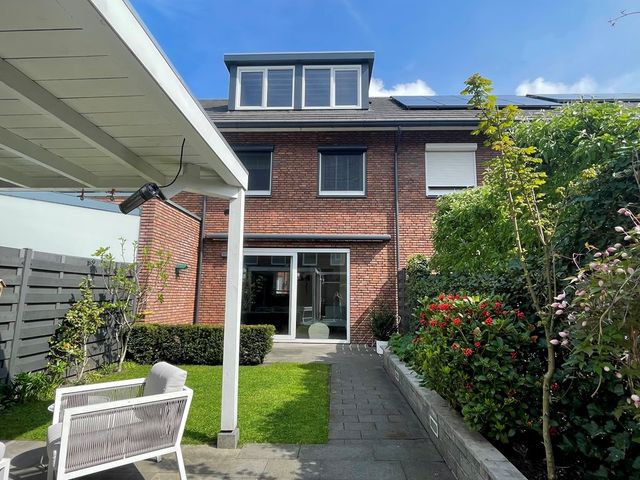 Van Garderenerf 7, Veenendaal