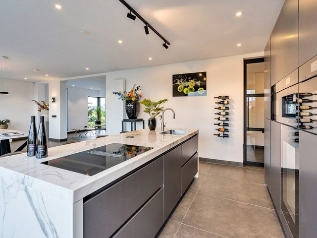 Legmeerdijk 220, Amstelveen