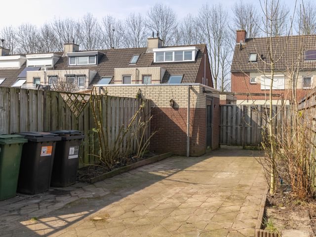 Veldersbos 11, Hoofddorp
