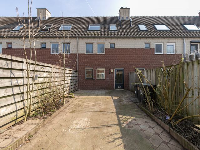 Veldersbos 11, Hoofddorp