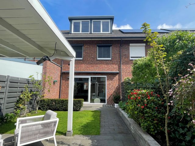 Van Garderenerf 7, Veenendaal
