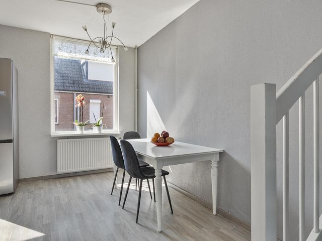 Buziaustraat 35, Rotterdam
