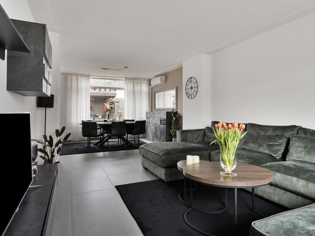 Van Breestraat 45, Tilburg