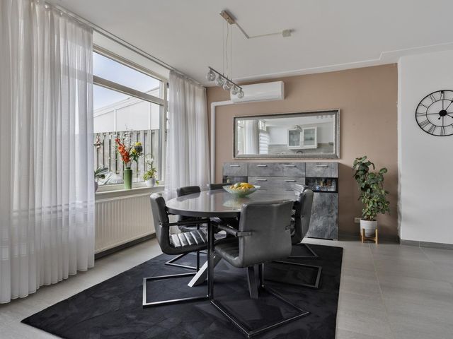 Van Breestraat 45, Tilburg