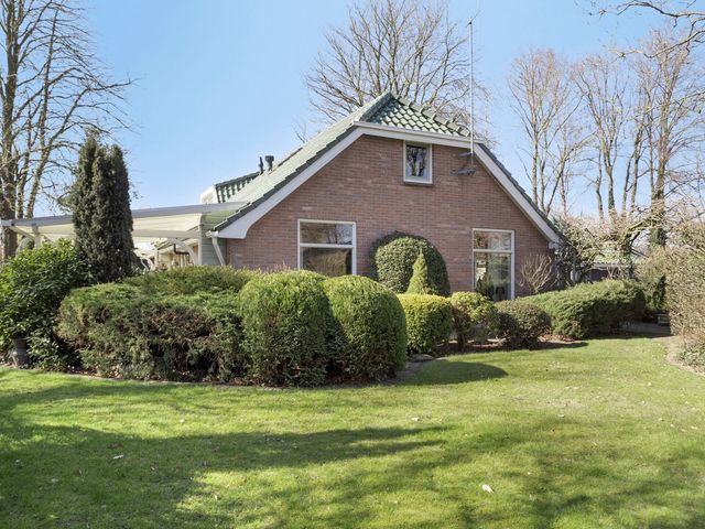 Ommerkanaal Oost 10, Ommen
